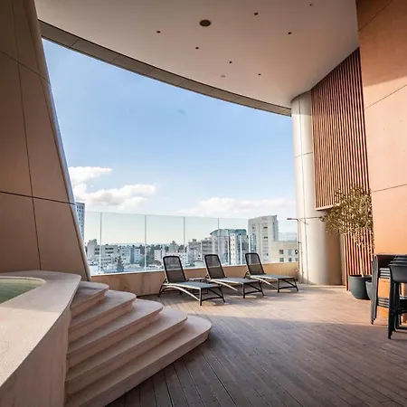 360 - 1 Bedroom Luxurious * Nikosia
