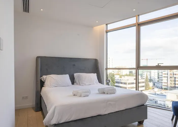 360 - 1 Bedroom Luxurious