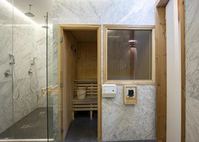 360 - 1 Bedroom Luxurious *