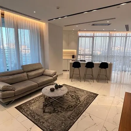 Apartment 360 - 1 Bedroom Luxurious