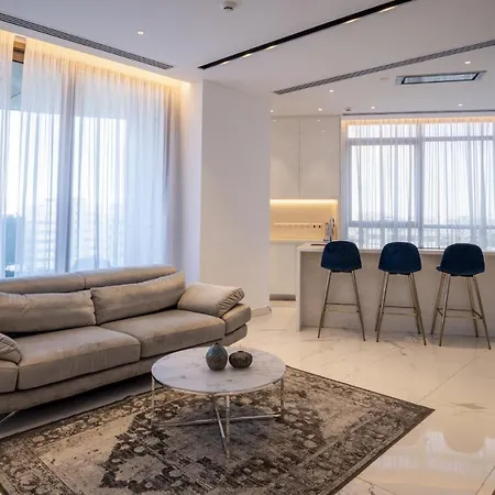 360 - 1 Bedroom Luxurious Apartment Nicosia